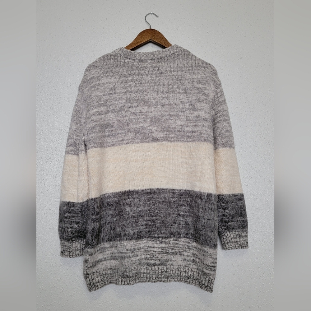 Universal Thread Oversized Striped Knit Sweater - Picture 4 of 4